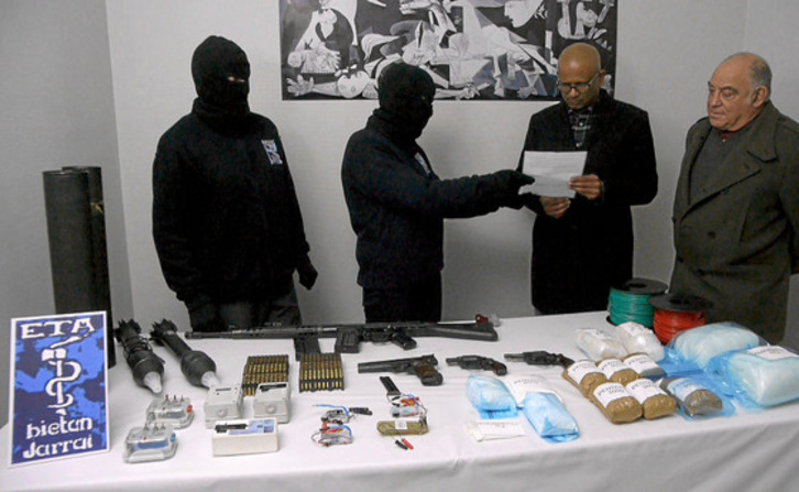  ETA confirma un proceso para sellar «hasta el último» de sus arsenales 