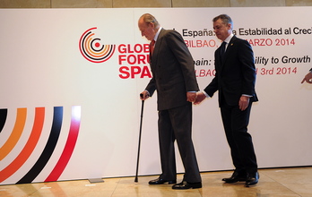 Juan Carlos I junto a Iñigo Urkullu en el Guggenheim. (ARGAZKI PRESS)