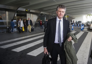 Jonathan Powell, exjefe de Gabinete de Tony Blair, en su reciente visita a Euskal Herria. (Luis JAUREGIALTZO/ARGAZKI PRESS)