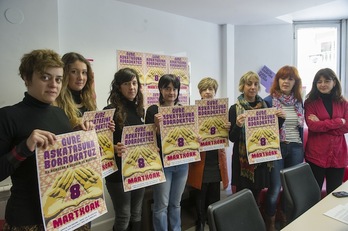 Comparecencia de los colectivos femenistas en Donostia. (Andoni CANELLADA / ARGAZKI PRESS)