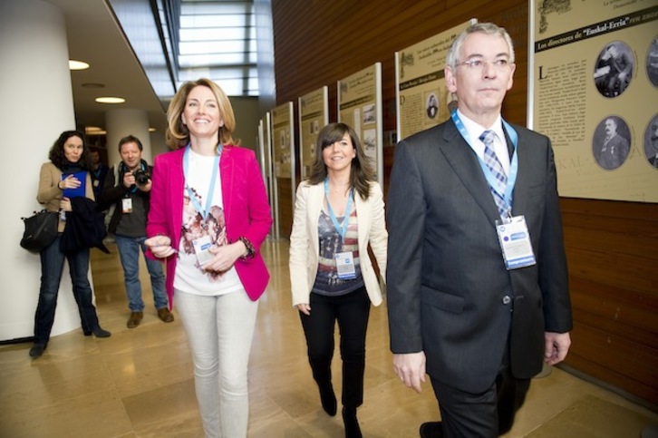 Quiroga, Llanos y Danborenea, este sábado en el Kursaal. (Juan Carlos RUIZ / ARGAZKI PRESS)