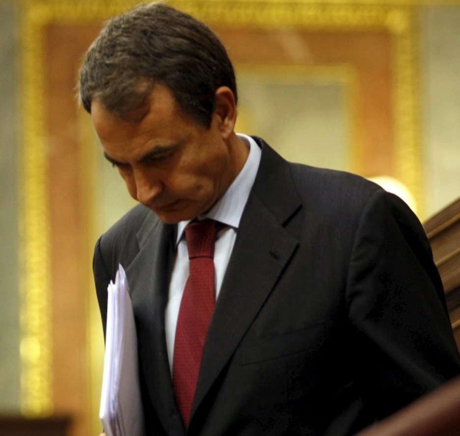 <strong>Zapatero</strong> es el nuevo presidente español. La misma noche electoral la izquierda abertzale le emplaza para que inicie un proceso de negociación política.