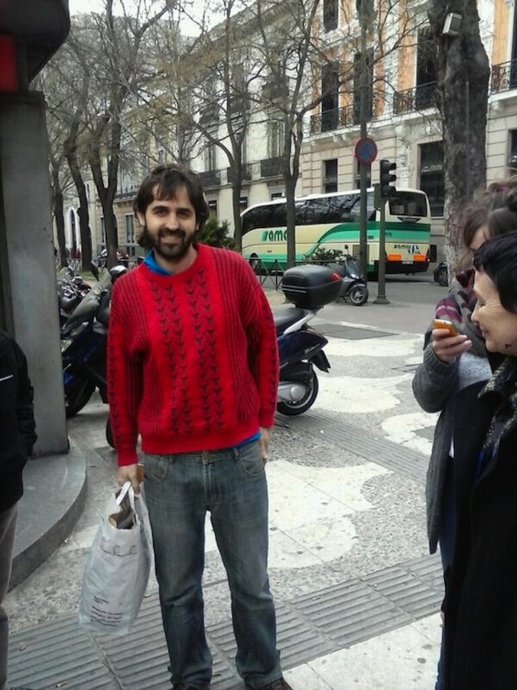 Asier Gonzalez, aske geratu ondoren. (@manexaltuna)