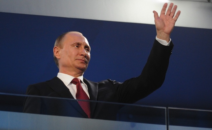 Vladimir Putin, en la ceremonia de clausura de los Paralímpicos de Sochi. (Mikhail KLIMENTYEV/AFP) 