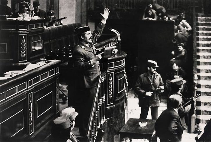 Antonio Tejero en el asalto al Congreso español, el 23 de febrero de 1981.