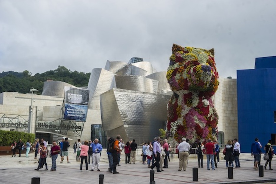Azkuna se ha arrogado en estos quince años la transformación urbanística de Bilbo, impulsada por el «efecto Guggenheim». (Luis JAUREGIALTZO/ARGAZKI PRESS)