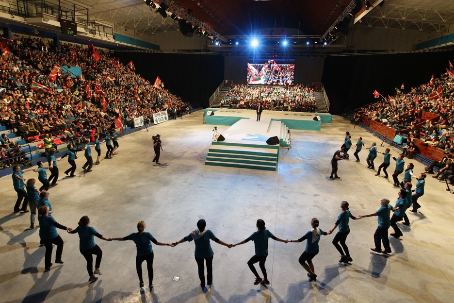 La Casilla ha registrado un lleno absoluto. (ARGAZKI PRESS) La Casilla ha registrado un lleno absoluto. (ARGAZKI PRESS)