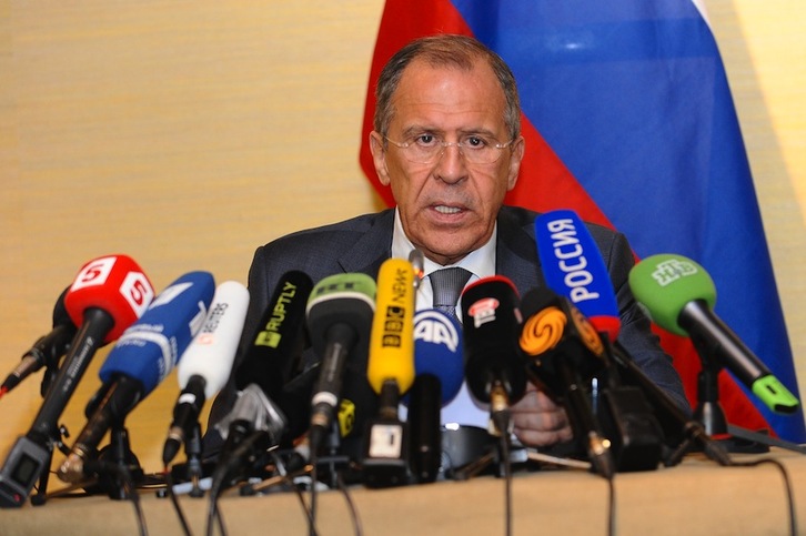 Sergei Lavrov, durante una comparecencia ante los medios. (Alain GROSCLAUDE/AFP)