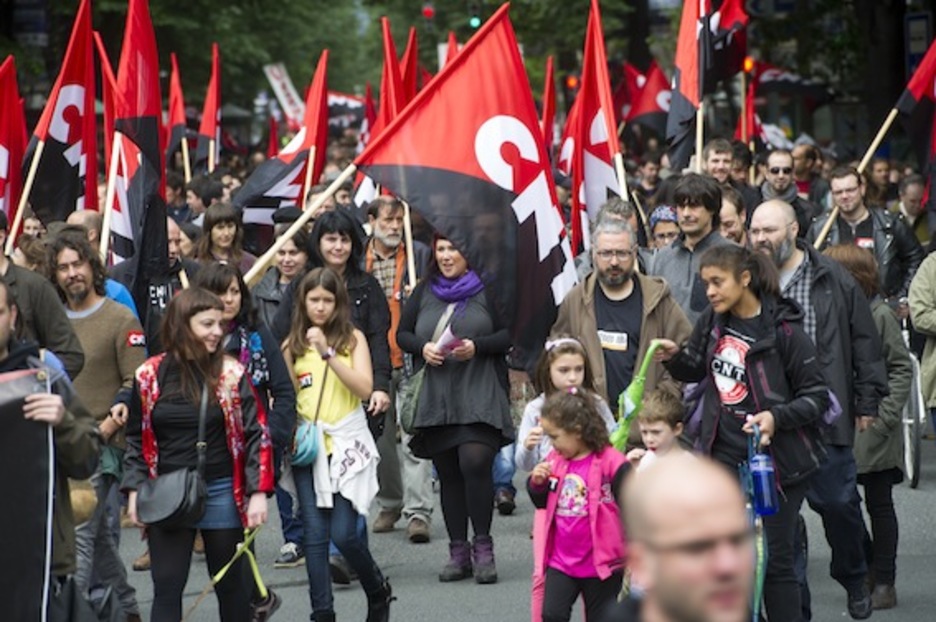 CNTren manifestazioa, Bilboko erdigunean. (Marisol RAMIREZ/ARGAZKI PRESS)