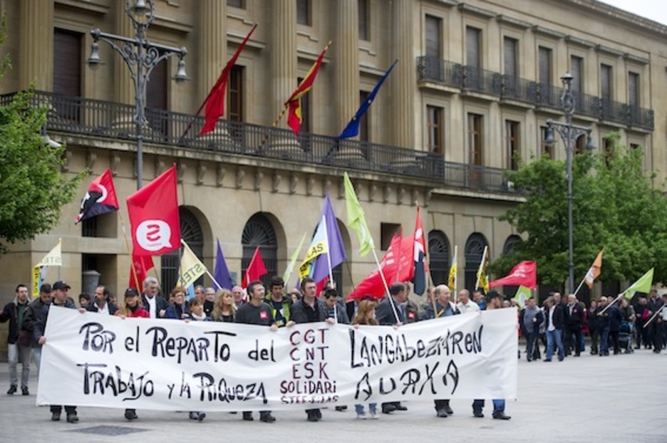 CGT, ESK, STEE-EILAS eta Solidari sindikatuen mobilizazioa, Iruñean. (Iñigo URIZ/ARGAZKI PRESS)