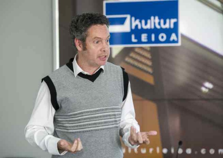 Mike Ribalta, aste honetan Leioan eskaini duen tailerrean. 