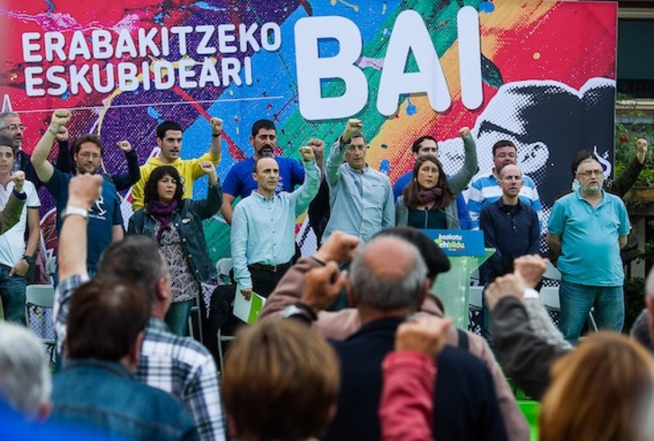 Acto de EH Bildu en Barakaldo. (Luis JAUREGIALTZO/ARGAZKI PRESS)
