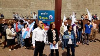 Josu Juaristi, Lorena Lopez de Lacalle y Rosana Pérez (BNG) en Barcelona.