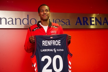 Alex Renfroe, con la camiseta del Baskonia. (Raúl BOGAJO/ARGAZKI PRESS)