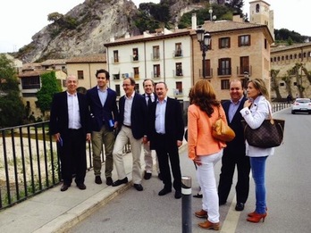 Alonso, Zalba y otros dirigentes del PP, en Lizarra. (@AlfonsoAlonsoPP)