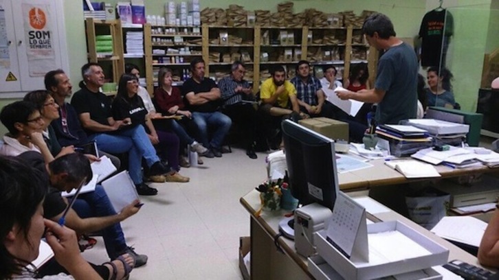 Imagen de una asamblea preparatoria del Multireferéndum en Lleida. (MULTIREFERENDUM)