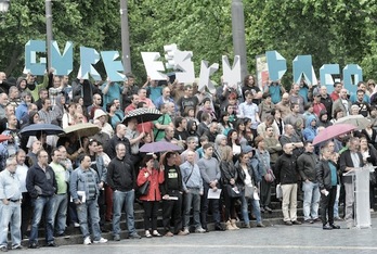 Giza katearekin bat egin duten sindikatuetako ordezkariak, Bilbon. (ARGAZKI PRESS)