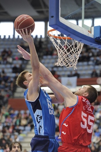 Un lance del encuentro. (Jon URBE/ARGAZKI PRESS)