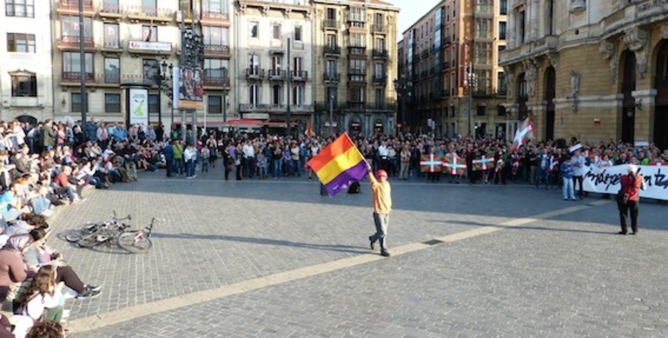 Cientos de personas, en la capital vizcaina. (ALTERNATIBA)