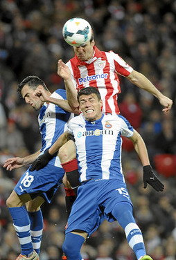  Con Marcelo Bielsa más posesión, con Valverde más remate 