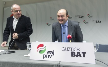 Egibar y Ortuzar, durate una comparecencia pública. (Jon URBE / ARGAZKI PRESS)