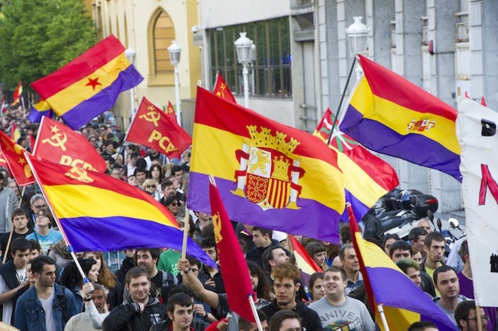 Errepublikaren aldeko mobilizazioa, astelehenean Donostian. (Gorka RUBIO/ARGAZKI PRESS)