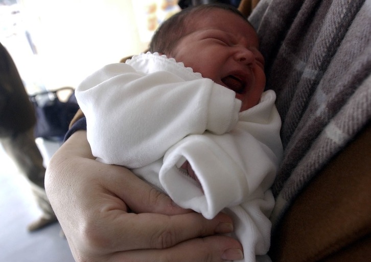 El protocolo pretende evitar el robo o cambio de recién nacidos en los hospitales. (Raúl BOGAJO/ARGAZKI PRESS)