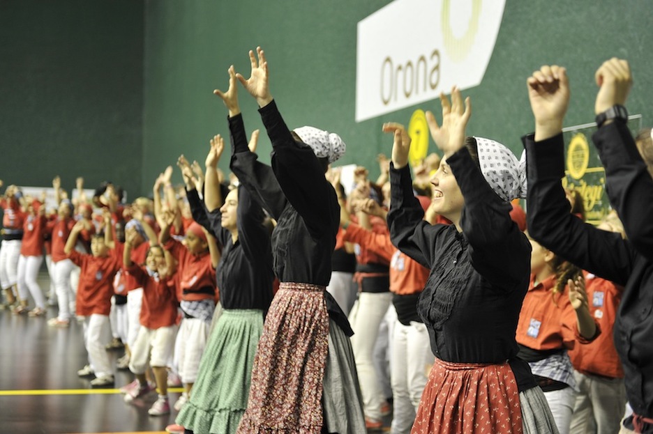 Galarretan egin zen jaialdia, ekainaren 1ean. (Idoia ZABALETA/ARGAZKI PRESS) Galarretan egin zen jaialdia, ekainaren 1ean. (Idoia ZABALETA/ARGAZKI PRESS)