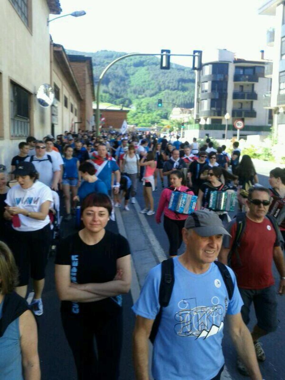 Legazpiarrak oinez abiatu dira. (@Belastegi) Legazpiarrak oinez abiatu dira. (@Belastegi)