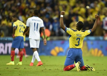 Ecuador celebra la victoria. (Rodrigo BUENDIA / AFP)