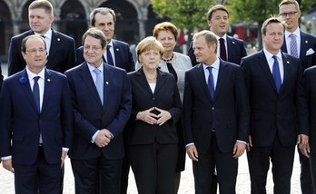 Imagen de los líderes europeos, este jueves, al inicio de la cumbre. (John THYS/AFP)