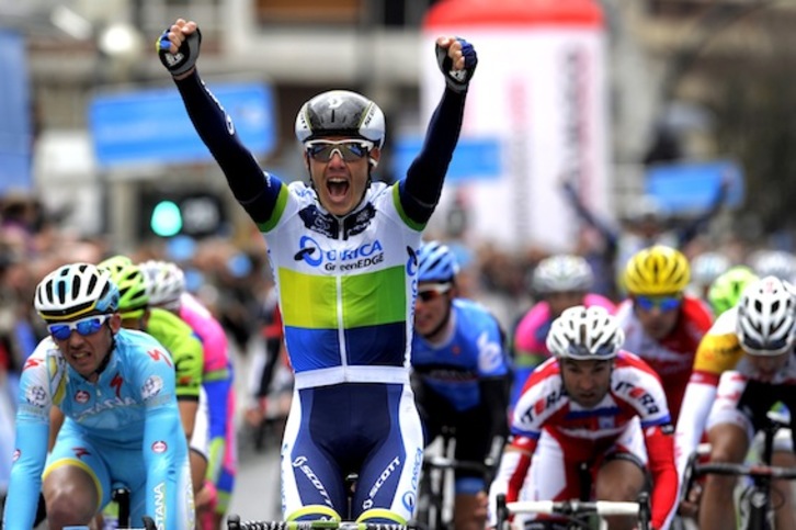Daryl Impey, durante la Euskal Herriko Itzulia del año pasado. (Juanan RUIZ/ARGAZKI PRESS)