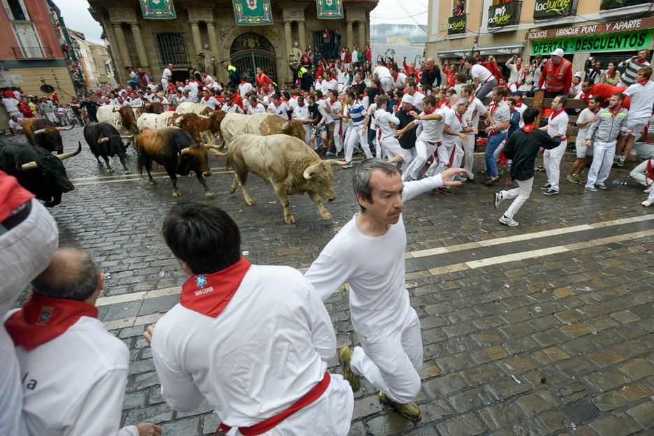Los toros de la ganadería Fuente Imbro han protagonizado la carrera. (Iñigo URIZ / ARGAZKI PRESS) Los toros de la ganadería Fuente Imbro han protagonizado la carrera. (Iñigo URIZ / ARGAZKI PRESS)