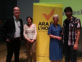 Oriol Soler, Carme Forcadell, Muriel Casals eta Ignasi Termes, miembros de ANC y Òmnium Cultural. (@Araeslhora)