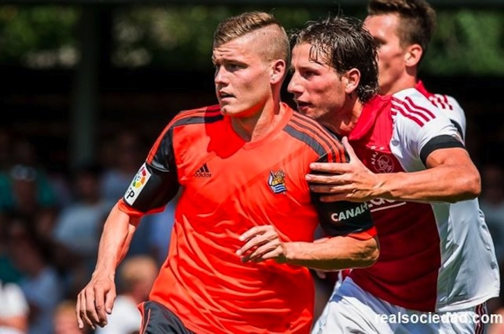 Reala eta Ajaxen arteko norgehiagokaren irudia. (REALSOCIEDAD.COM)