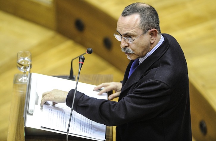 Enrique Martín, en un pleno del Parlamento de Nafarroa. (Jagoba MANTEROLA/ARGAZKI PRESS)