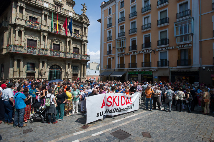 Iruñean egindako elkarretaratzea. (Iñigo URIZ / ARGAZKI PRESS)