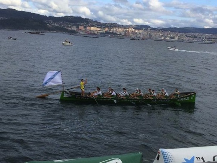 Hondarribia se ha impuesto en aguas de Moaña. (@actraineras)