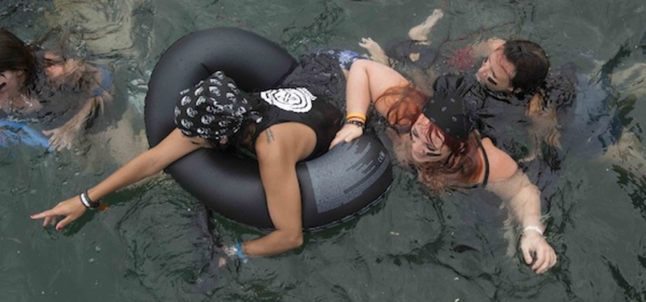 Flotagailu gutxitxo jende gehiegirentzat...