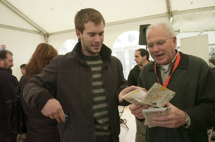 Agirre 2009ko Euskaren Egunean Donostiako mintzodromoan. (J.C. RUIZ / ARGAZKI PRESS) 