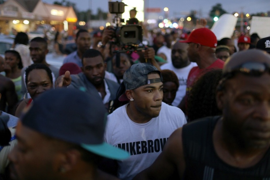 Las manifestaciones comenzaron por la tarde y transcurrieron en tranquilidad. (Joe RAEDLE / AFP) Las manifestaciones comenzaron por la tarde y transcurrieron en tranquilidad. (Joe RAEDLE / AFP)