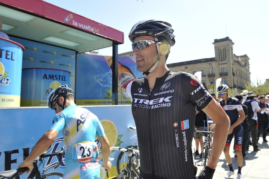 Gaztelu Plazan ezarri dute irteera puntua. Irudian, Haimar Zubeldia. (Idoia ZABALETA/ARGAZKI PRESS)