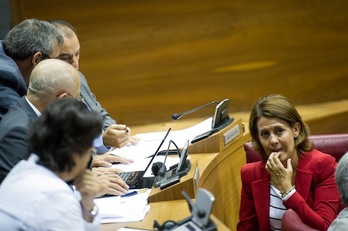 La presidenta del Gobierno de Nafarroa, Yolanda Barcina, en el Parlamento. (Iñigo URIZ/ARGAZKI PRESS)
