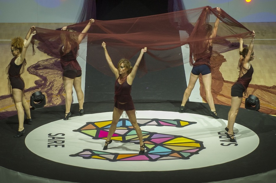 Tampoco ha faltado la danza. (Juanan RUIZ / ARGAZKI PRESS)