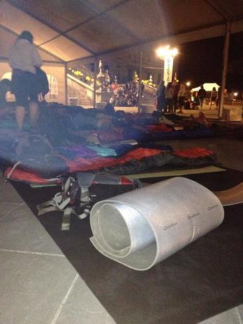 Lehen gaua igarotzeko prestatu dira Loiolan. (via twitter @maitebidarte)