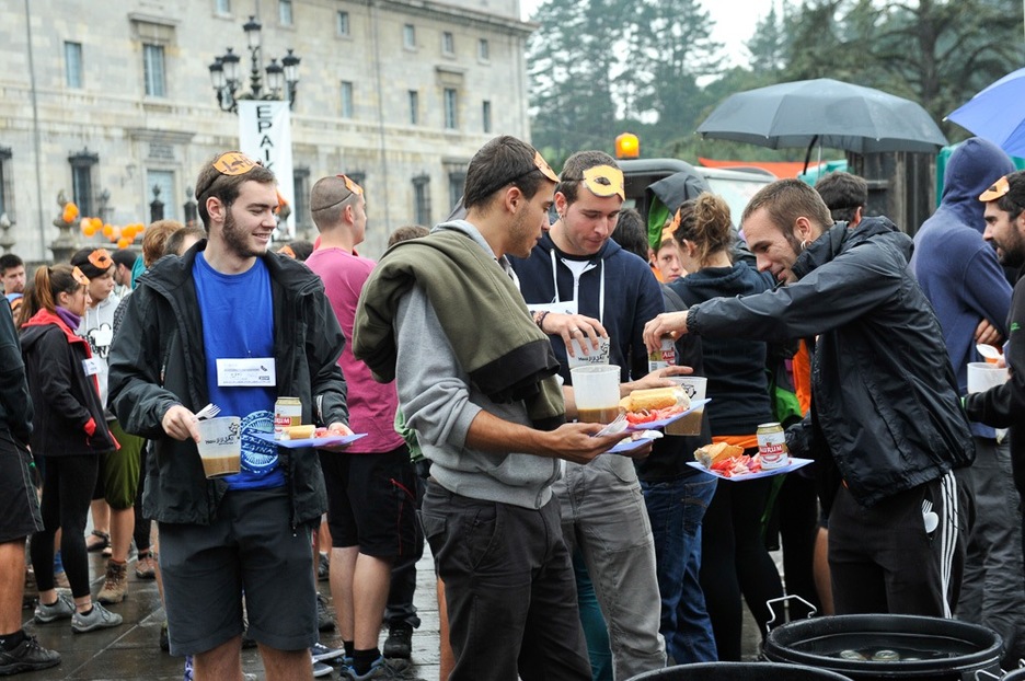 Los procesados resisten, también, junto a amigos y allegados.