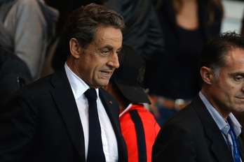 Nicolas Sarkozy, el pasado día 21 en un partido de fútbol. (Kenzo TRIBOUILLARD/AFP) 