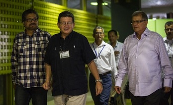 Miembros de la delegación de las FARC en La Habana. (Yamil LAGE/AFP PHOTO)