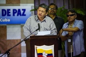 Miembros de la delegación de las FARC en La Habana. (Yamil LAGE/AFP PHOTO)