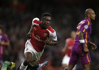 El delantero del Arsenal Welbeck ha anotado tres goles ante el Galatasaray. (Adrian DENNIS / AFP)